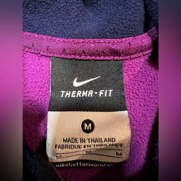 Nike Women's Therma-Fit Pullover Hoodie Sweatshirt medium - Picture 4 of 5